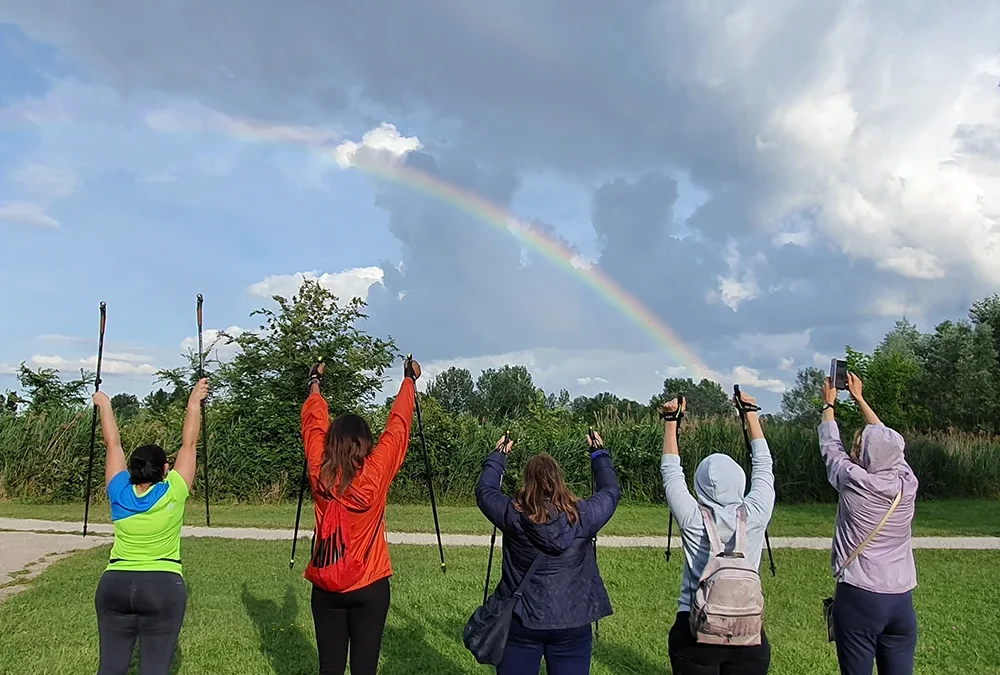 Perché la postura conta quando cammini: scarpe, forma e benessere